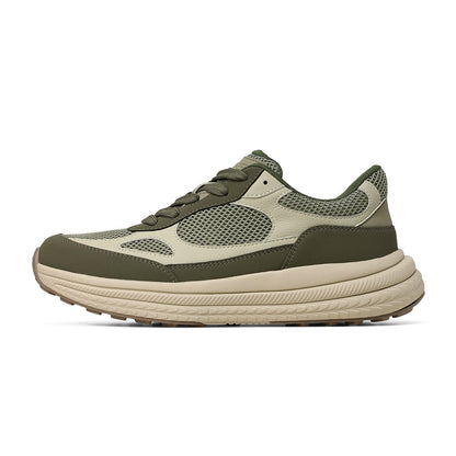 Men’s Breathable Mesh Walking Shoes with Carbon Plate