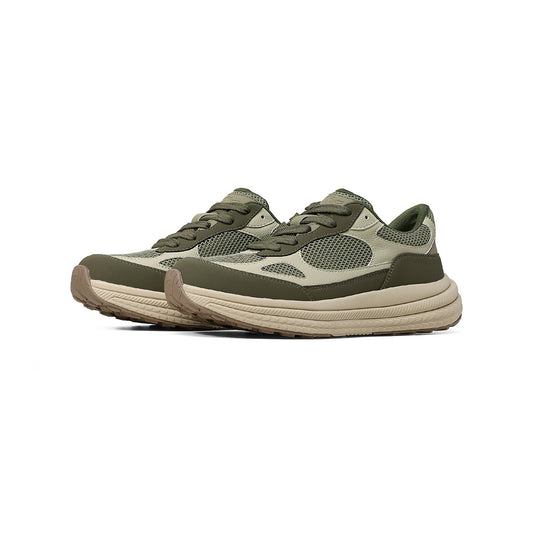 Men’s Breathable Mesh Walking Shoes with Carbon Plate